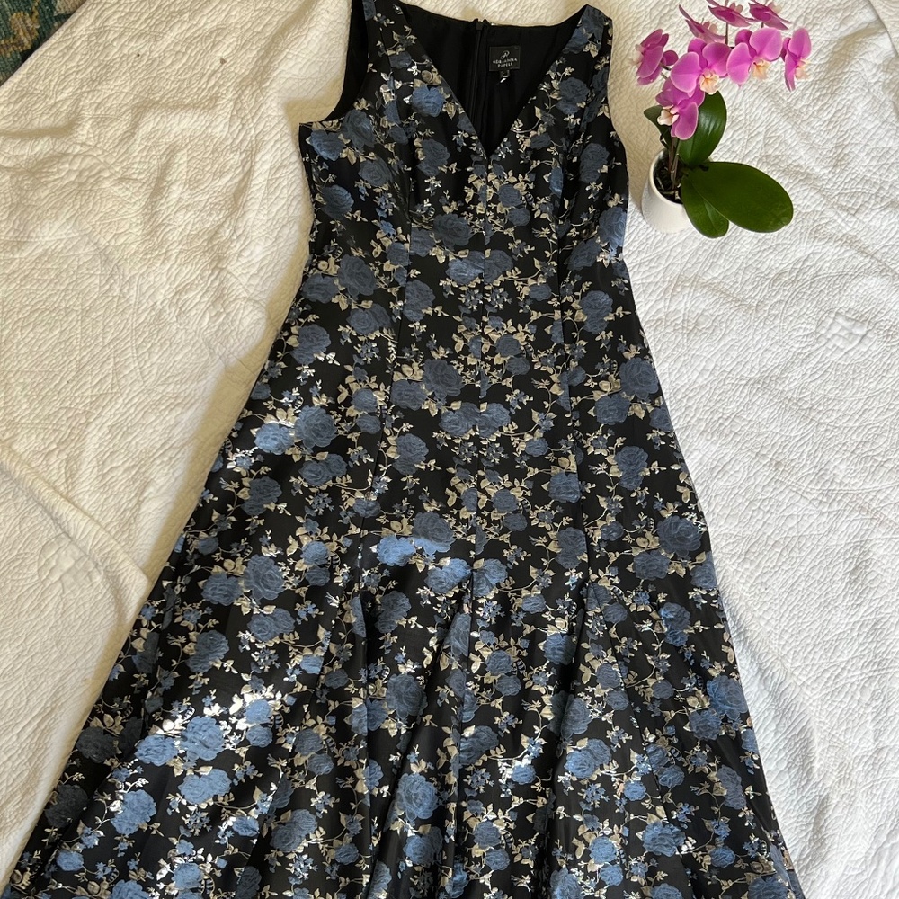 Adriana Papell Floral Jacquard Trumpet Hem Dress